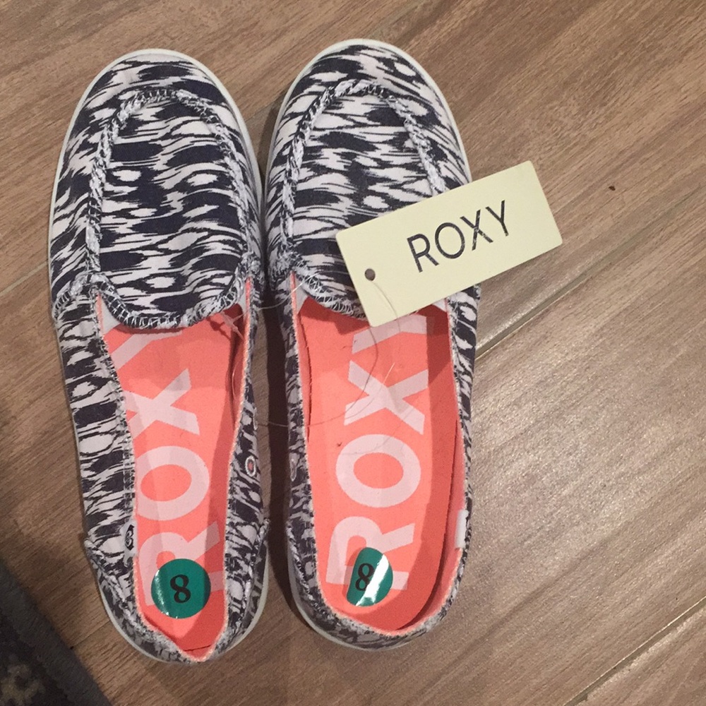 Roxy Slides